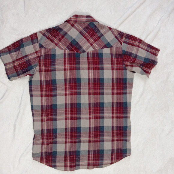 Williams Bay Trading Company Deep Red Shortsleeve Snap Up Plaid Shirt L - Picture 2 of 6